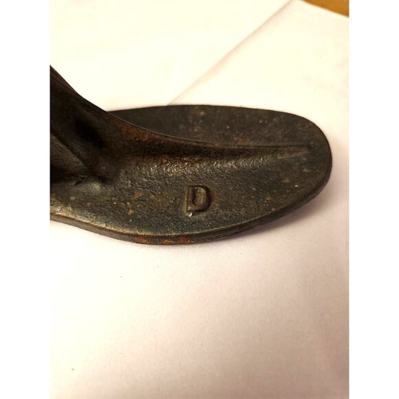 Vintage Cast Iron Cobblers Childs Shoe Form Mold #5 Stamp Primitive (gg273) - Picture 3 of 9